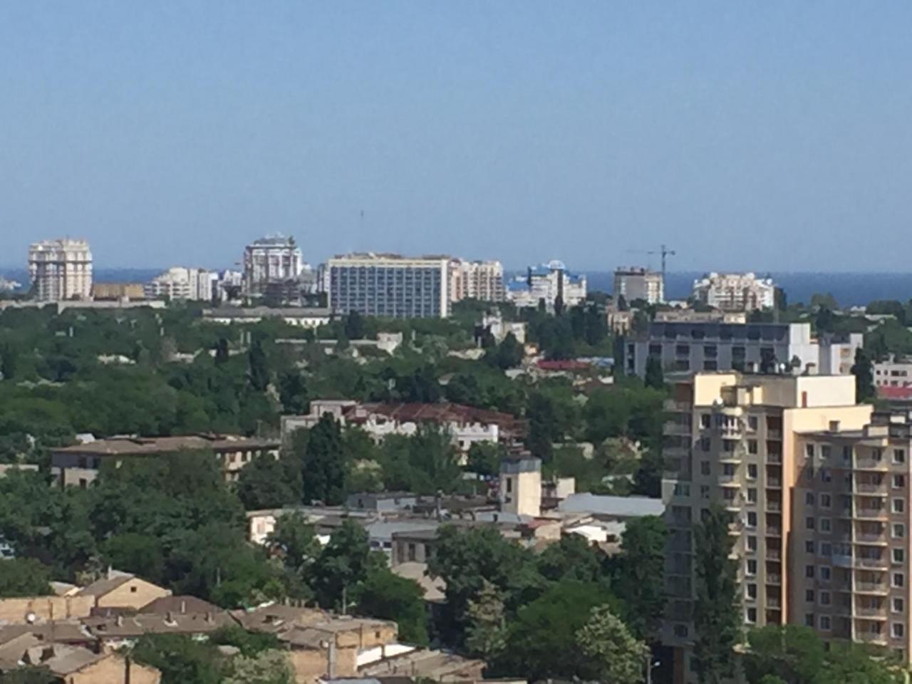 Appartement Kadorr à Odessa Extérieur photo