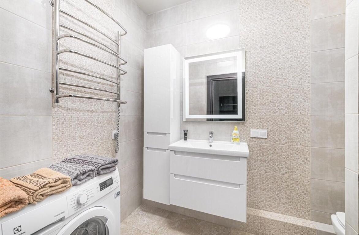 Appartement Kadorr à Odessa Extérieur photo